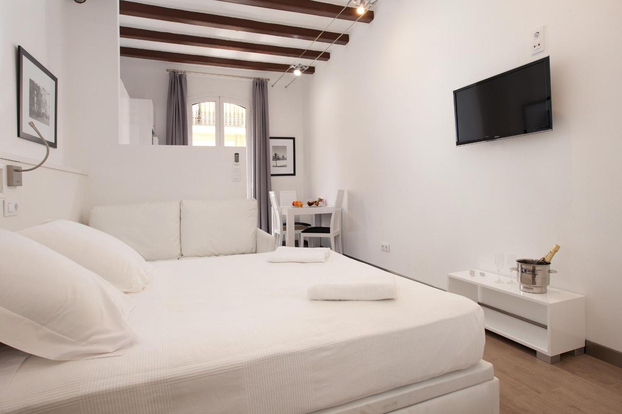 Barnapartments Basic Gracia Barcelona Szoba fotó