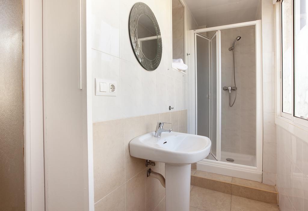 Barnapartments Basic Gracia Barcelona Kültér fotó