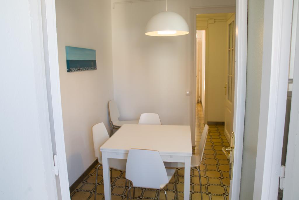 Barnapartments Basic Gracia Barcelona Kültér fotó